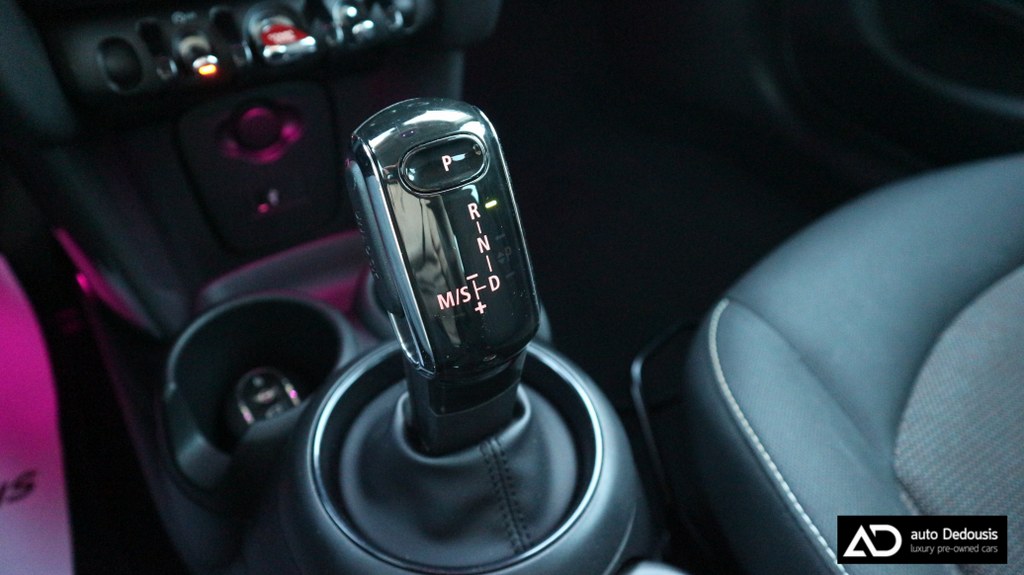 Mini Cooper Steptronic | Pepper | Digital