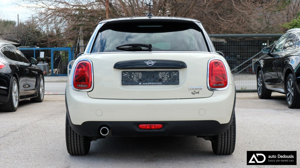 Mini Cooper Steptronic | Pepper | Digital