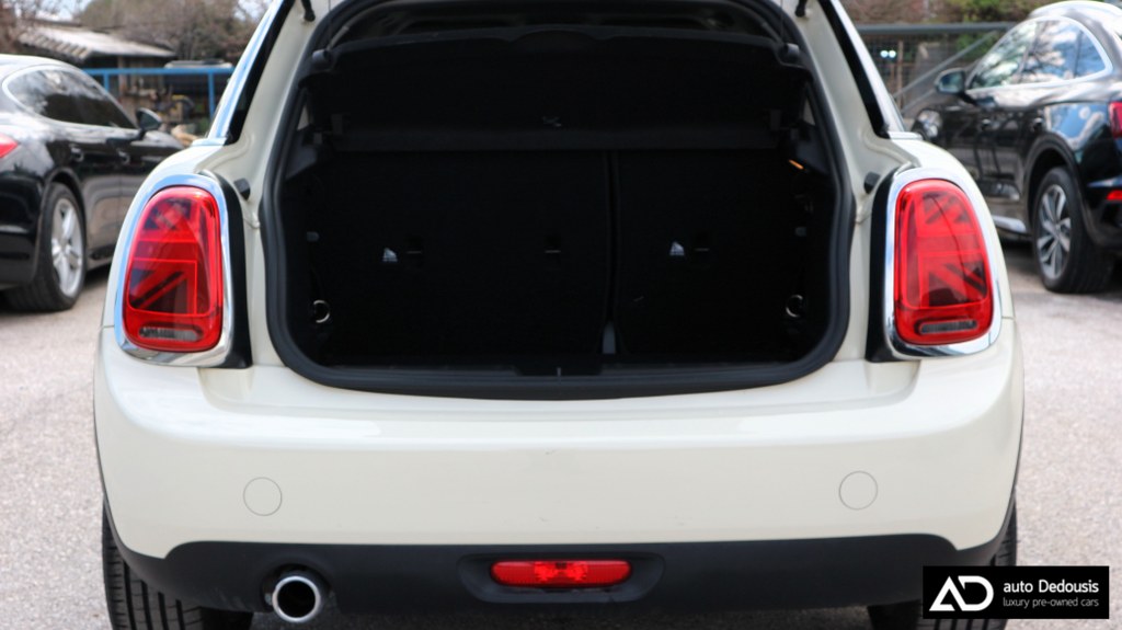 Mini Cooper Steptronic | Pepper | Digital