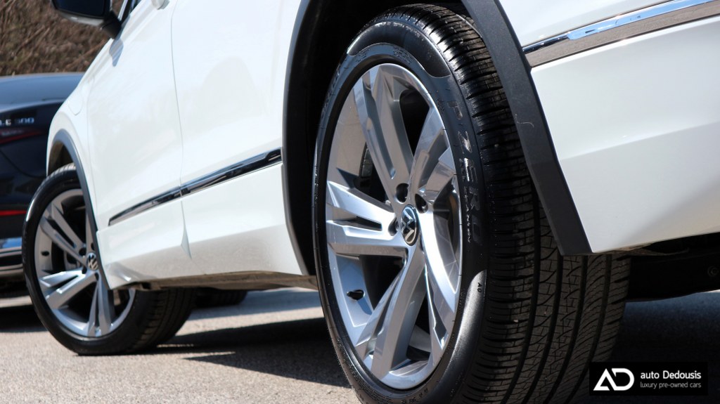 Volkswagen Tiguan R-Line | eHYBRID | Dsg | R19”