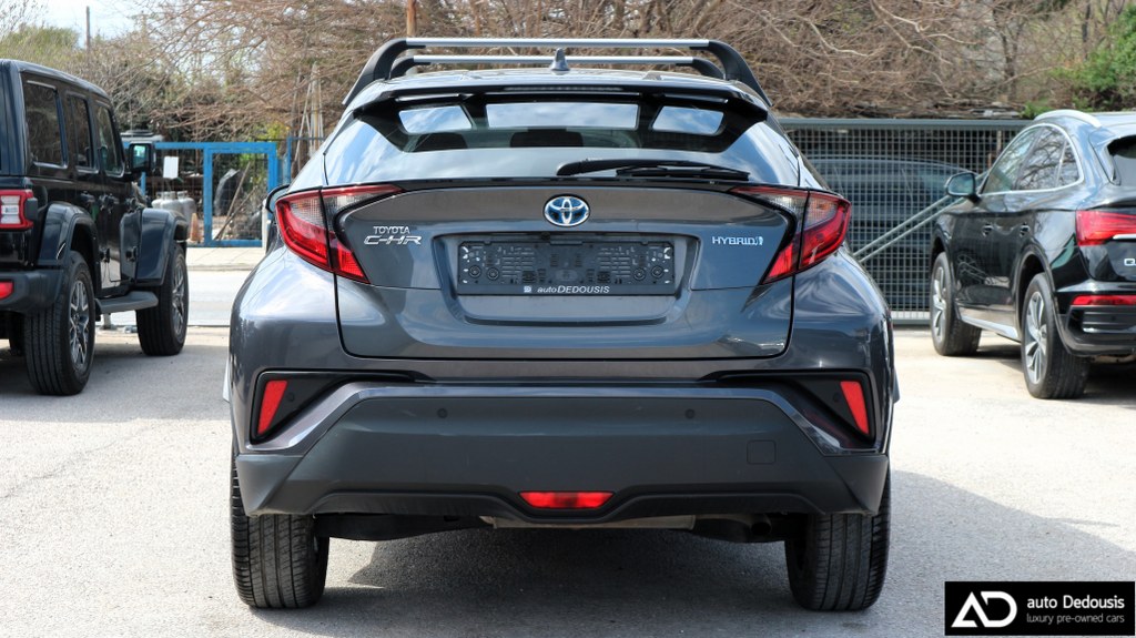 Toyota C-HR Hybrid | C-lub