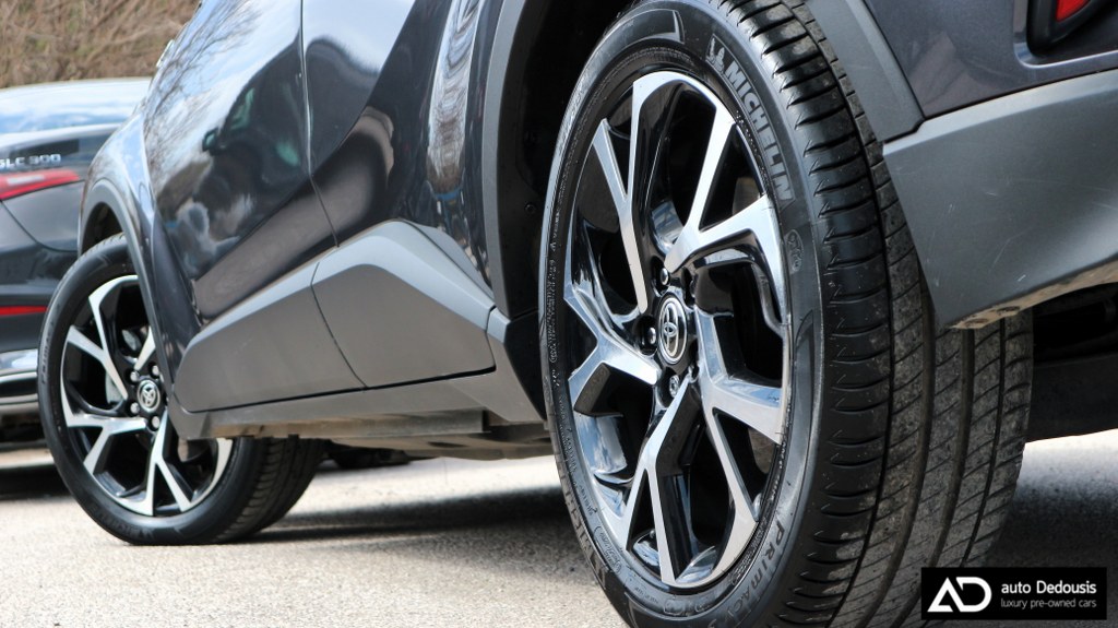 Toyota C-HR Hybrid | C-lub