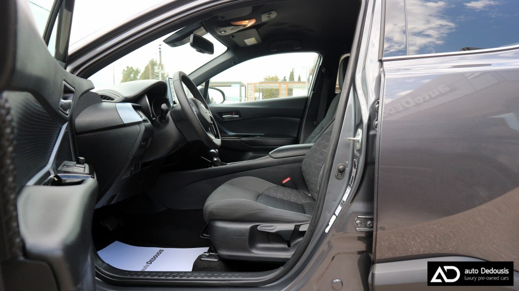 Toyota C-HR Hybrid | C-lub