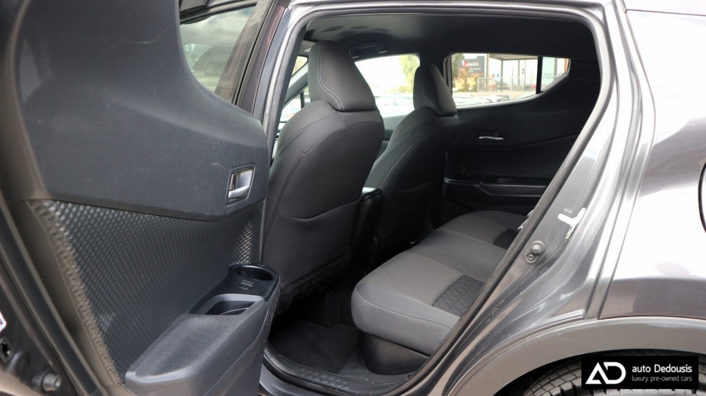 Toyota C-HR Hybrid | C-lub