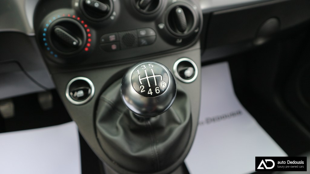 Fiat 500 Hybrid | Connect