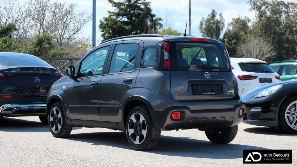 Fiat Panda Hybrid | City Cross