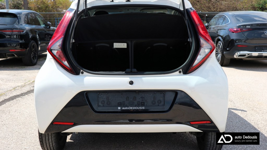 Toyota Aygo X-Play | Aυτόματο