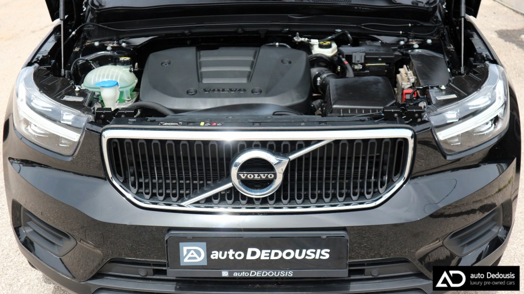 Volvo XC40 T3 | Momentum | Geartronic | Navi | Led