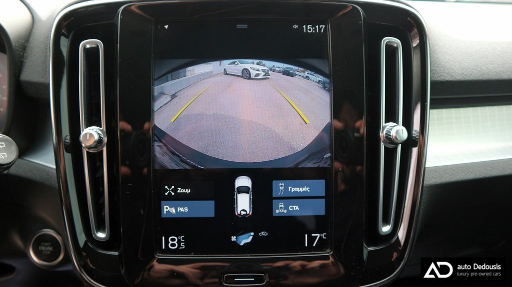 Volvo XC40 T3 | Momentum | Geartronic | Navi | Led