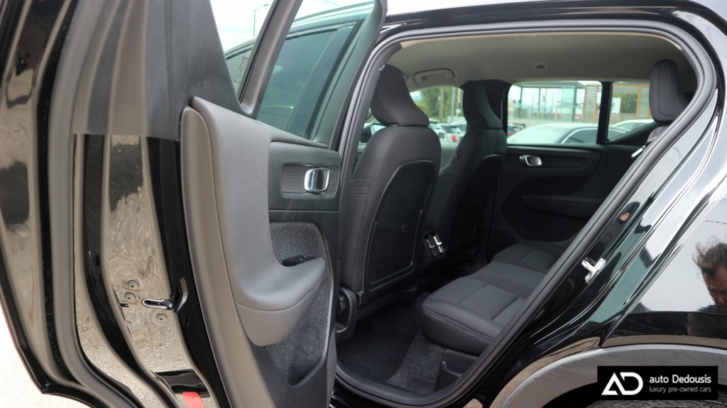 Volvo XC40 T3 | Momentum | Geartronic | Navi | Led