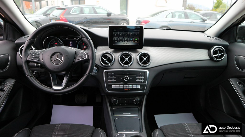 Mercedes GLA 180d Urban Progressive | Diesel | 7G