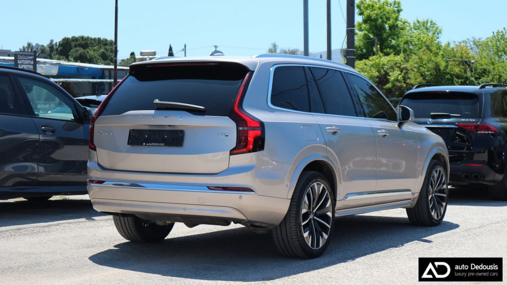 Volvo XC90 T8 | Panorama | Head Up | Harman Kardon