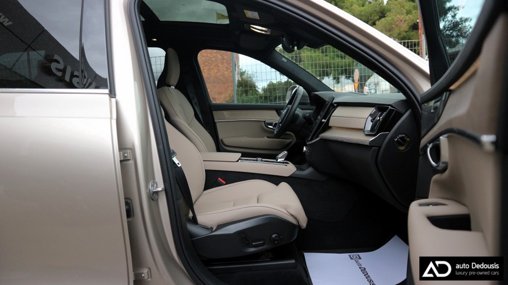 Volvo XC90 T8 | Panorama | Head Up | Harman Kardon
