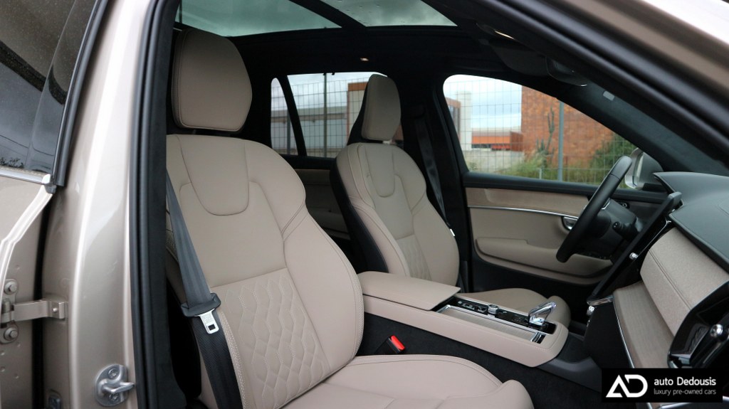 Volvo XC90 T8 | Panorama | Head Up | Harman Kardon