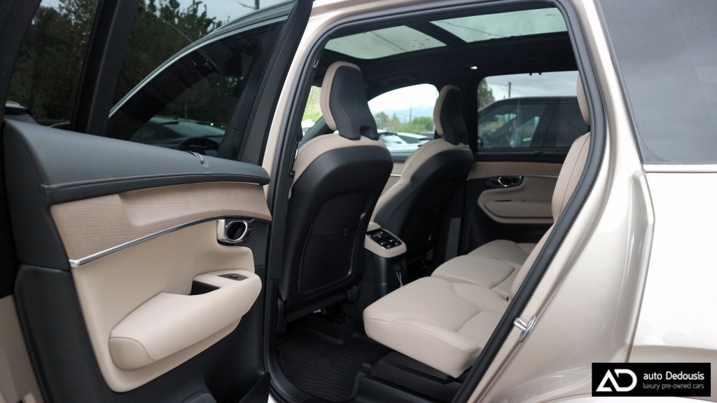 Volvo XC90 T8 | Panorama | Head Up | Harman Kardon
