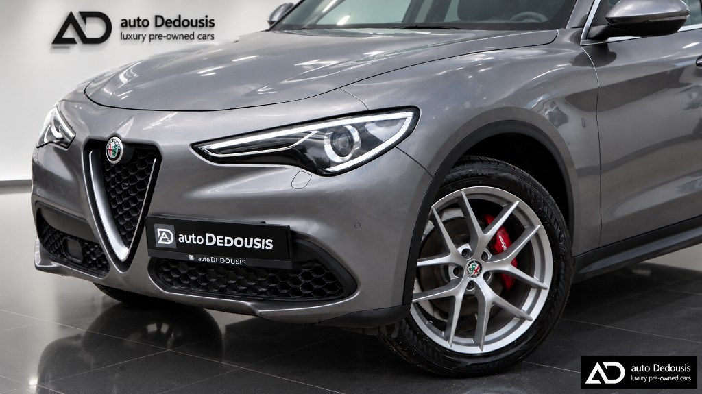 Alfa Romeo Stelvio Q4