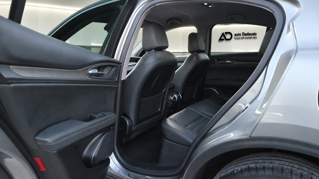 Alfa Romeo Stelvio Q4