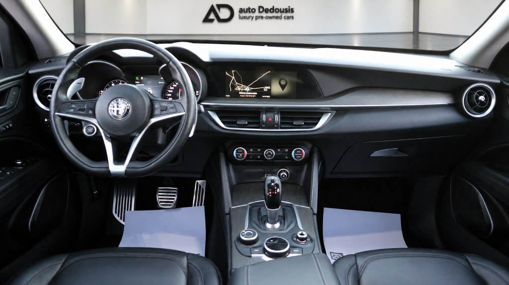 Alfa Romeo Stelvio Q4