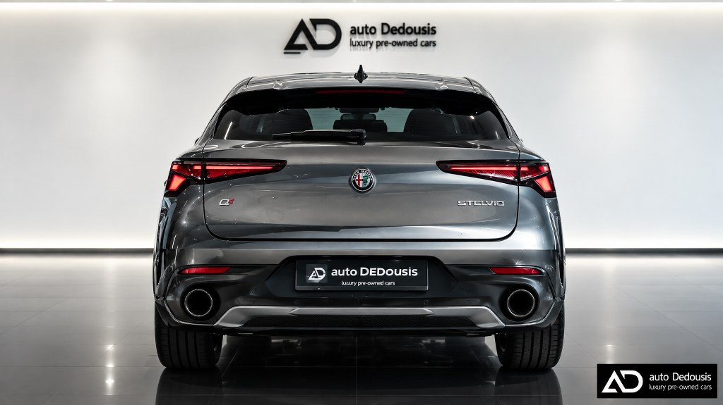 Alfa Romeo Stelvio Q4