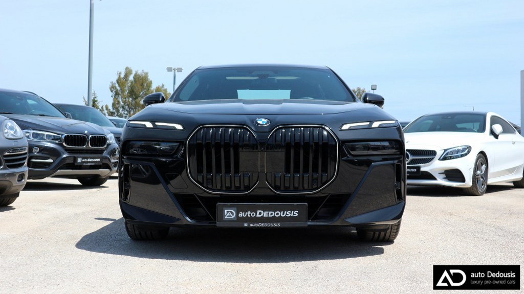 Bmw 740d xDRIVE | Panorama | Head Up | Sky Lounge