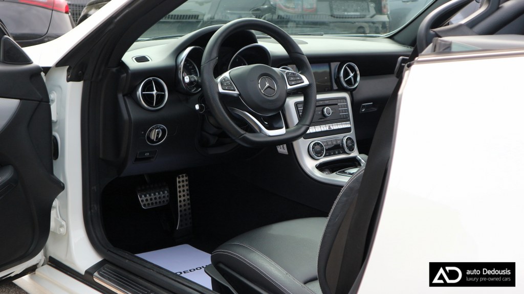Mercedes SLC200 Amg Packet | Panorama