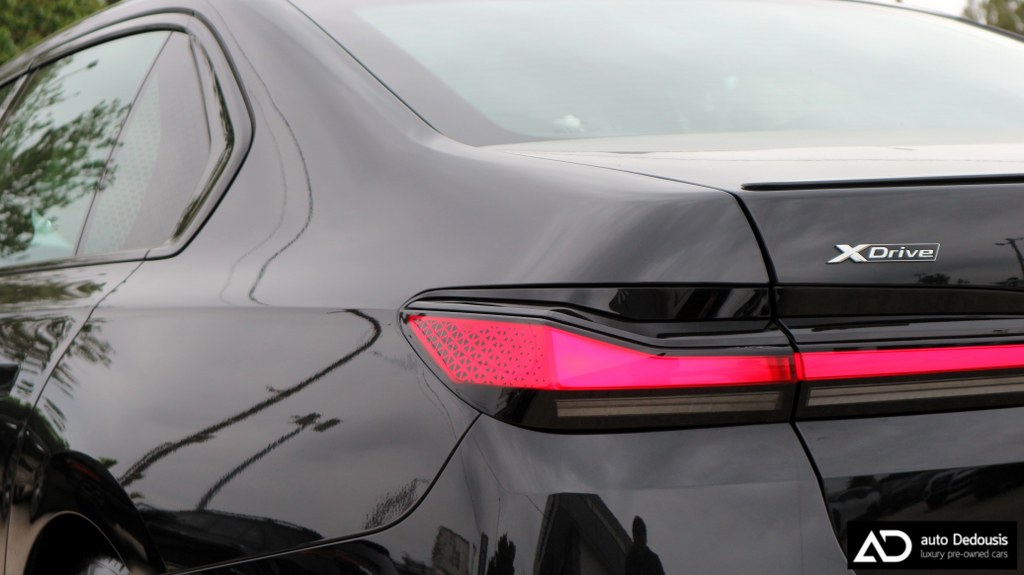 Bmw 740d xDRIVE | Panorama | Head Up | Sky Lounge