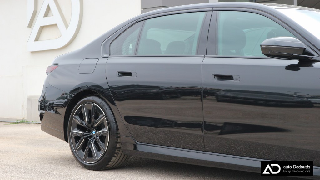 Bmw 740d xDRIVE | Panorama | Head Up | Sky Lounge