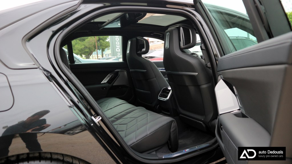 Bmw 740d xDRIVE | Panorama | Head Up | Sky Lounge