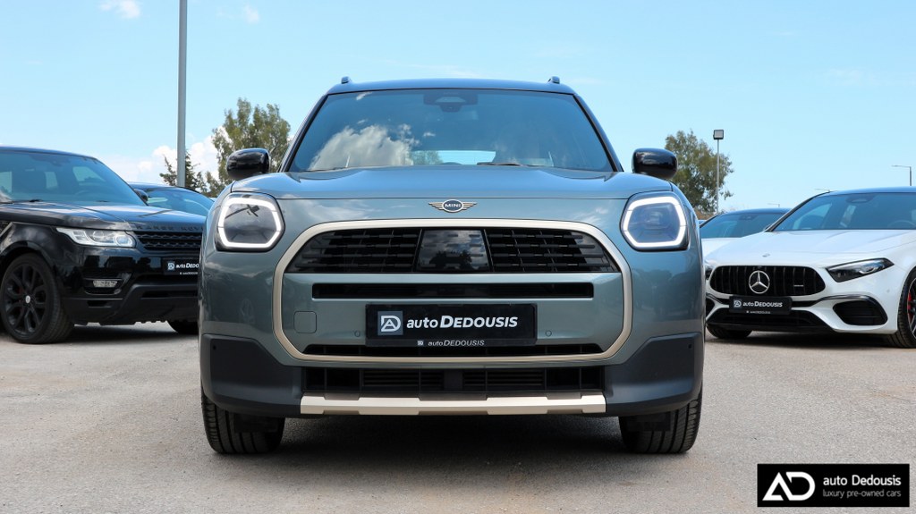 Mini Countryman C Panorama | Head Up Display | Favoured Trim