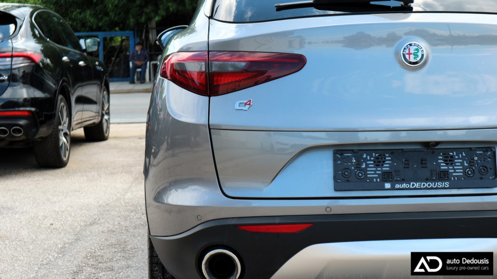 Alfa Romeo Stelvio Q4