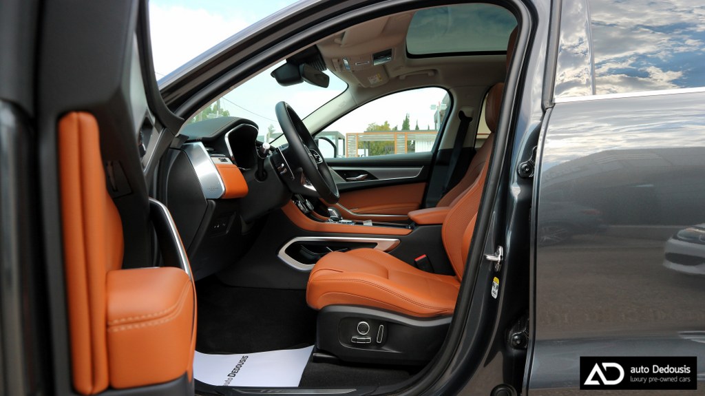 Jaguar F-Pace P400e | R-Dynamic S | Panorama
