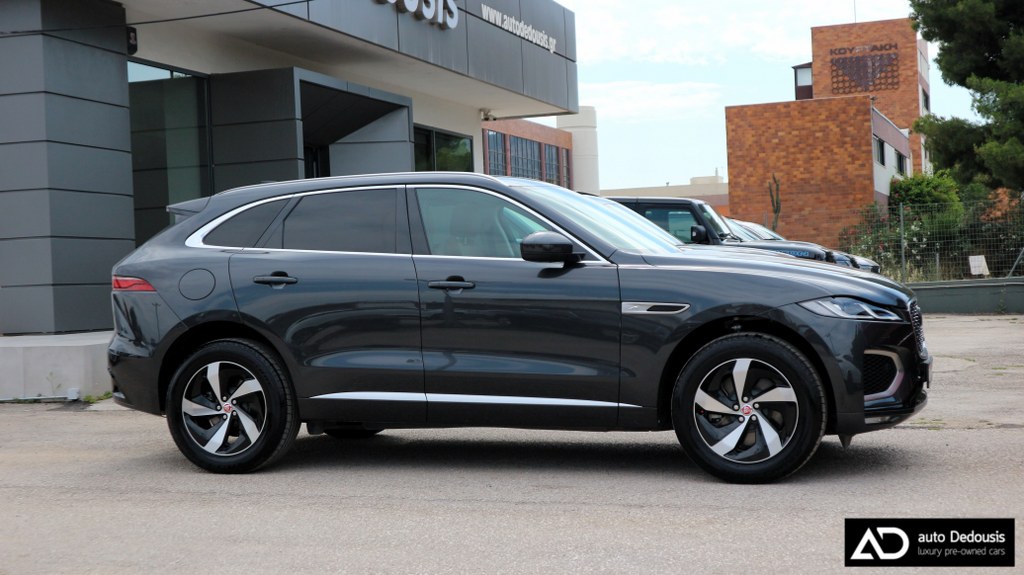 Jaguar F-Pace P400e | R-Dynamic S | Panorama