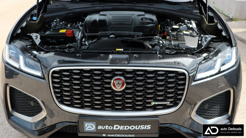 Jaguar F-Pace P400e | R-Dynamic S | Panorama