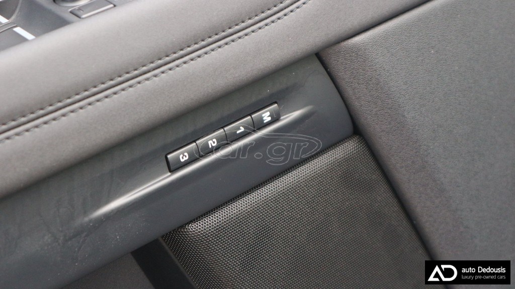 Land Rover Range Rover Evoque R-Dynamic SE | Meridian