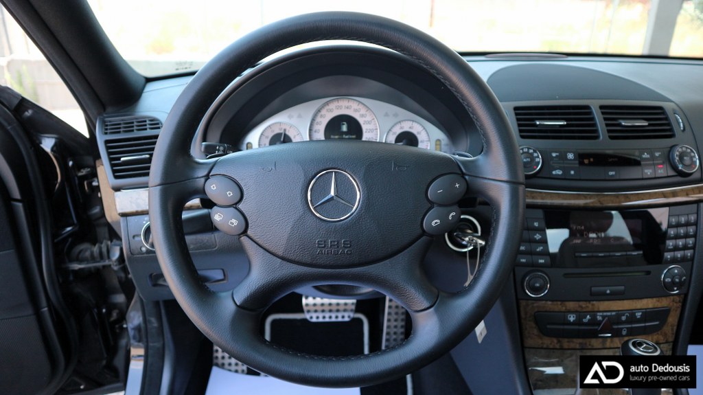 Mercedes E230 V6 | Sport Package | Airmatic