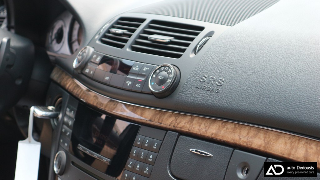 Mercedes E230 V6 | Sport Package | Airmatic