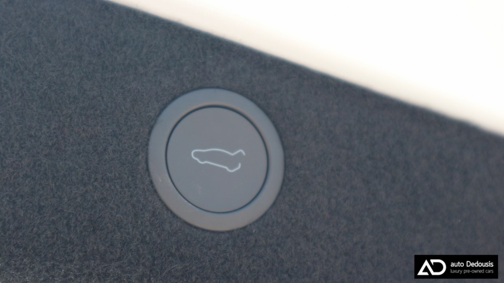 Tesla Model 3 Premium | Highland | Panorama