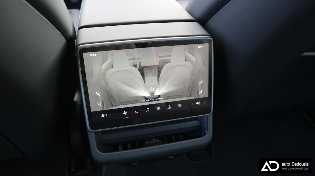 Tesla Model 3 Premium | Highland | Panorama