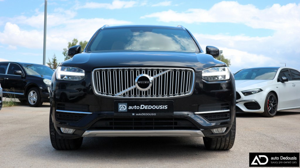 Volvo XC90 D5 | Inscription | Panorama | Airsuspension