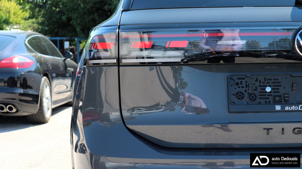 Volkswagen Tiguan R-Line | Panorama | Dsg