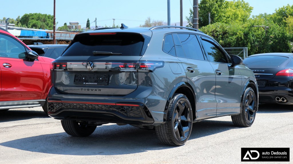 Volkswagen Tiguan R-Line | Panorama | Dsg