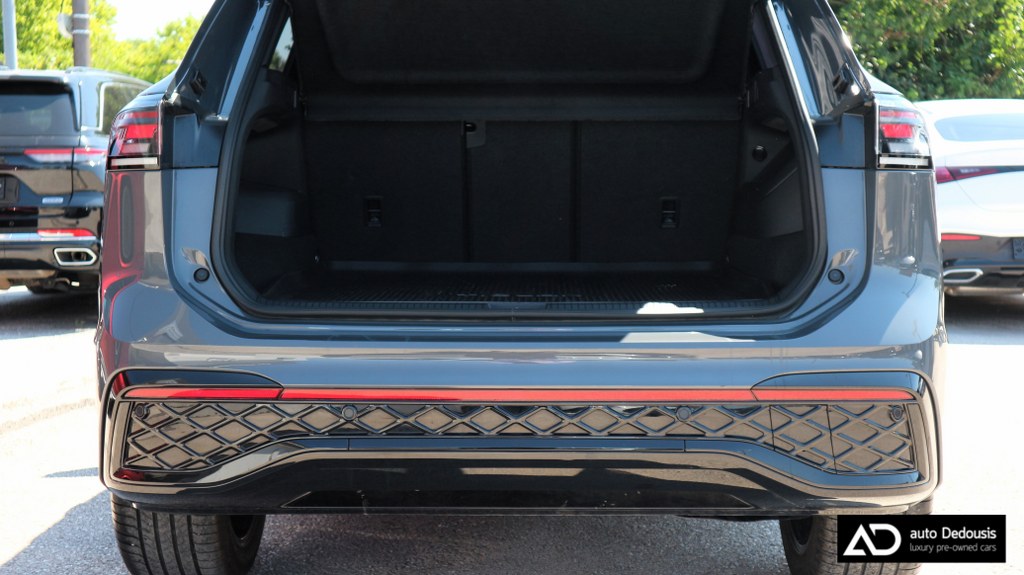 Volkswagen Tiguan R-Line | Panorama | Dsg