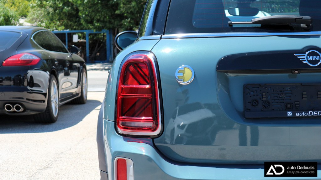 Mini Cooper SE Countryman ALL4 | Panorama | Navi | Led