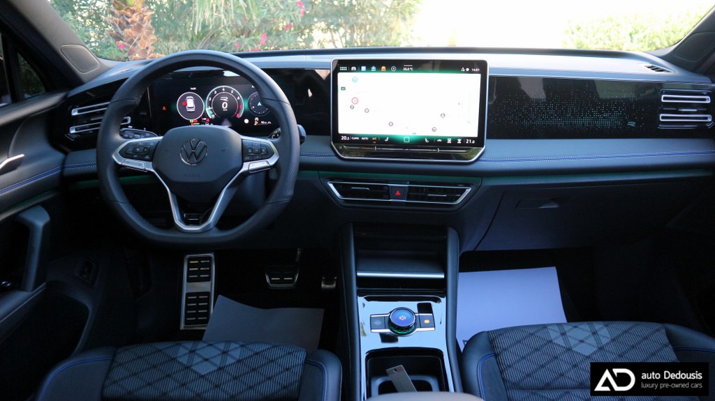 Volkswagen Tiguan R-Line | Panorama | Dsg