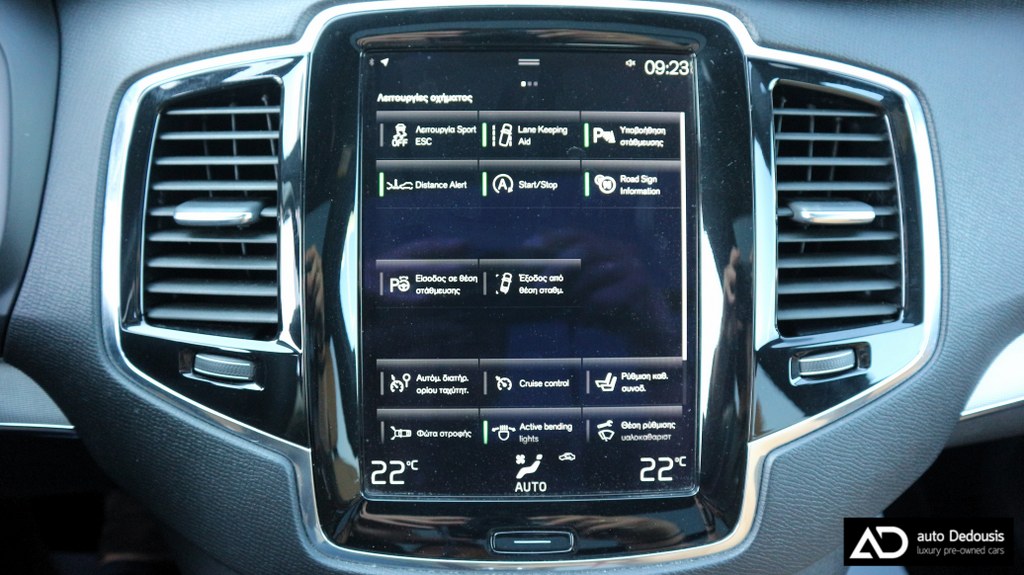 Volvo XC90 D5 | Inscription | Panorama | Airsuspension