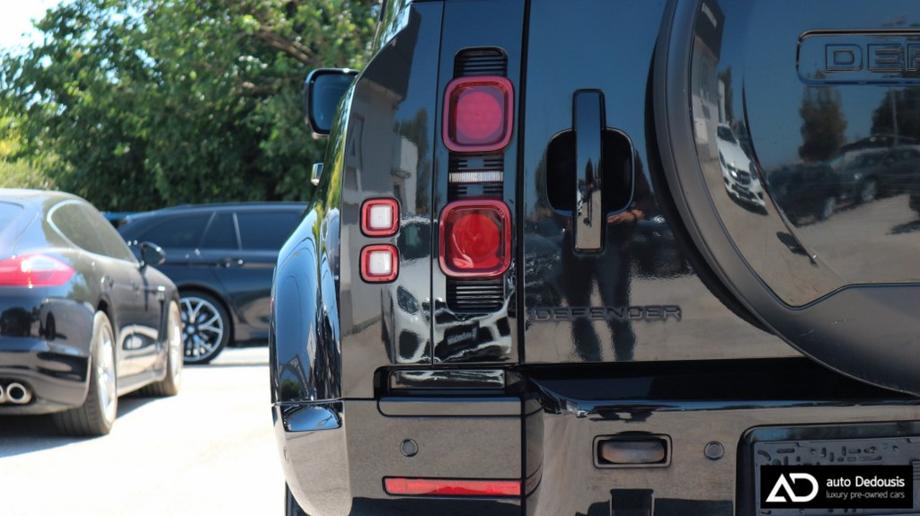 Land Rover Defender D250 | X-Dynamic | Black Pack | Panorama