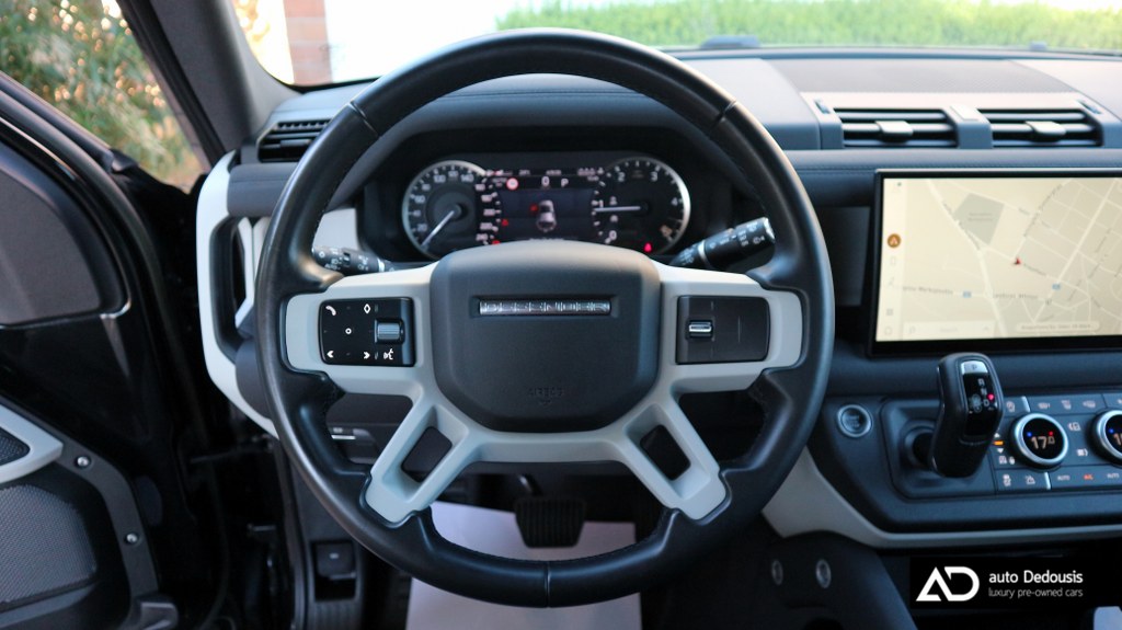 Land Rover Defender D250 | X-Dynamic | Black Pack | Panorama