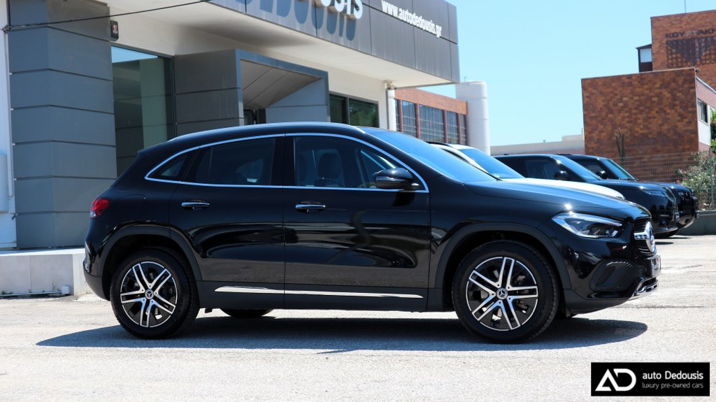 Mercedes GLA 250e Plug In Hybrid | Progressive | Panorama