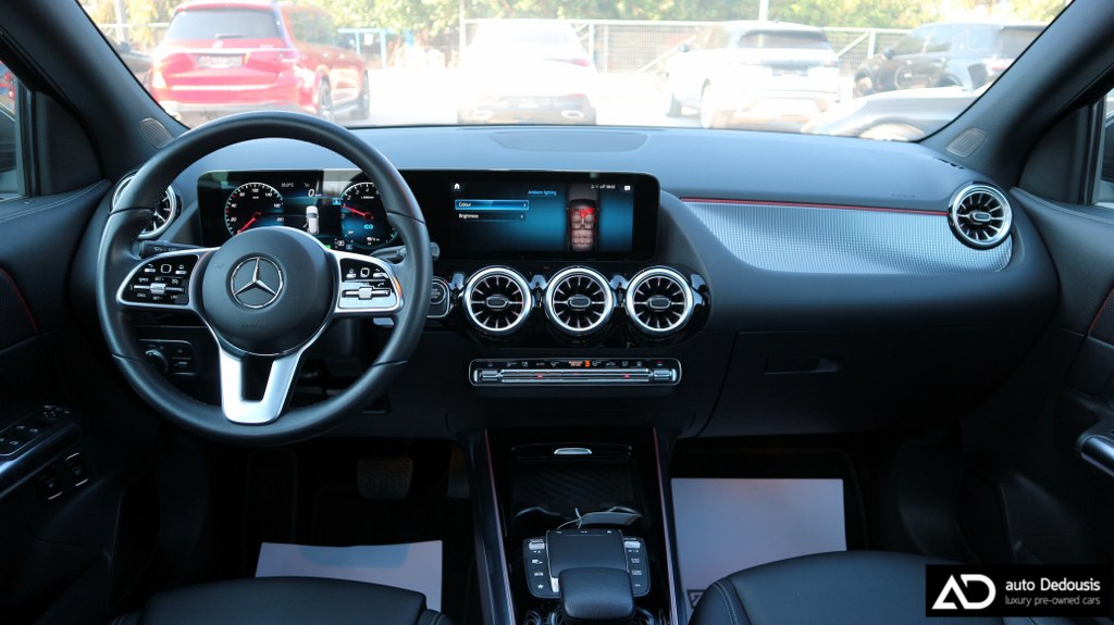 Mercedes GLA 250e Plug In Hybrid | Progressive | Panorama