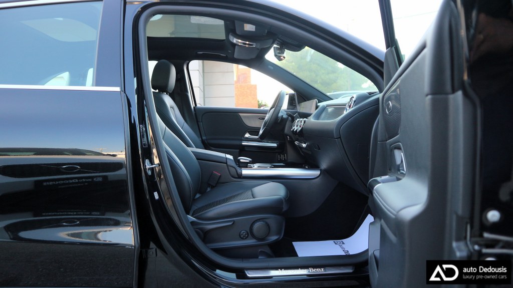 Mercedes GLA 250e Plug In Hybrid | Progressive | Panorama